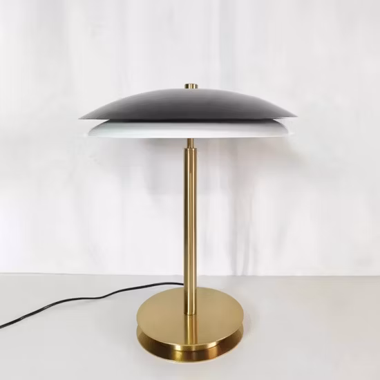 Lámpara de mesa con luz de escritorio LED de diseño moderno en color oro rosa, para la cabecera del hotel